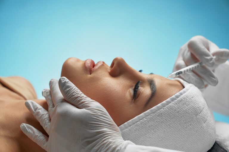 ¿Qué formación necesita hoy un médico para ejercer medicina estética con seguridad?